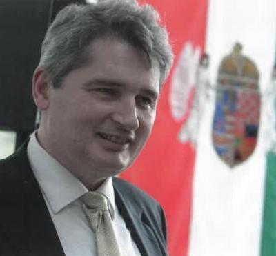 „Legyőzetve győz" - Dr. Tóth Zoltán József a Szent Korona országáért